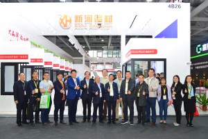 2019年3月4-6日，新河铝业在广州门窗幕墙展中开设展位。